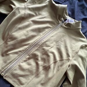 Oner Active Olive Green Women’s Athletic Zip-Up Cropped Jacket NEW